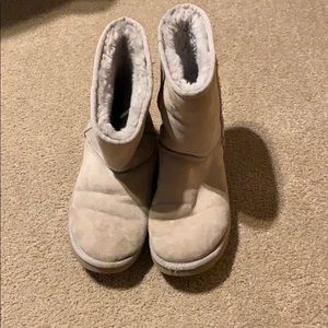Neude/Light Pink Uggs